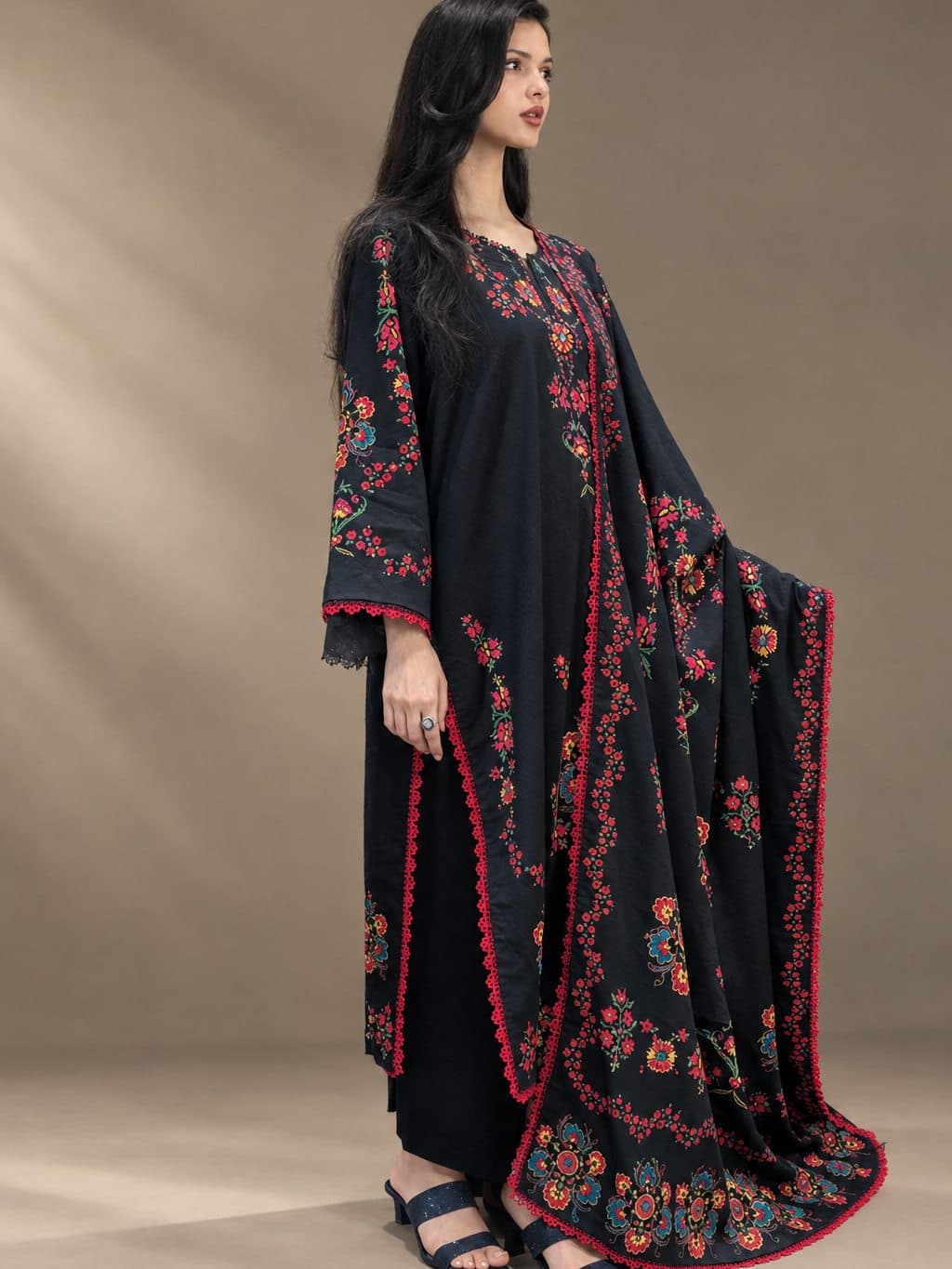 Flora, Black