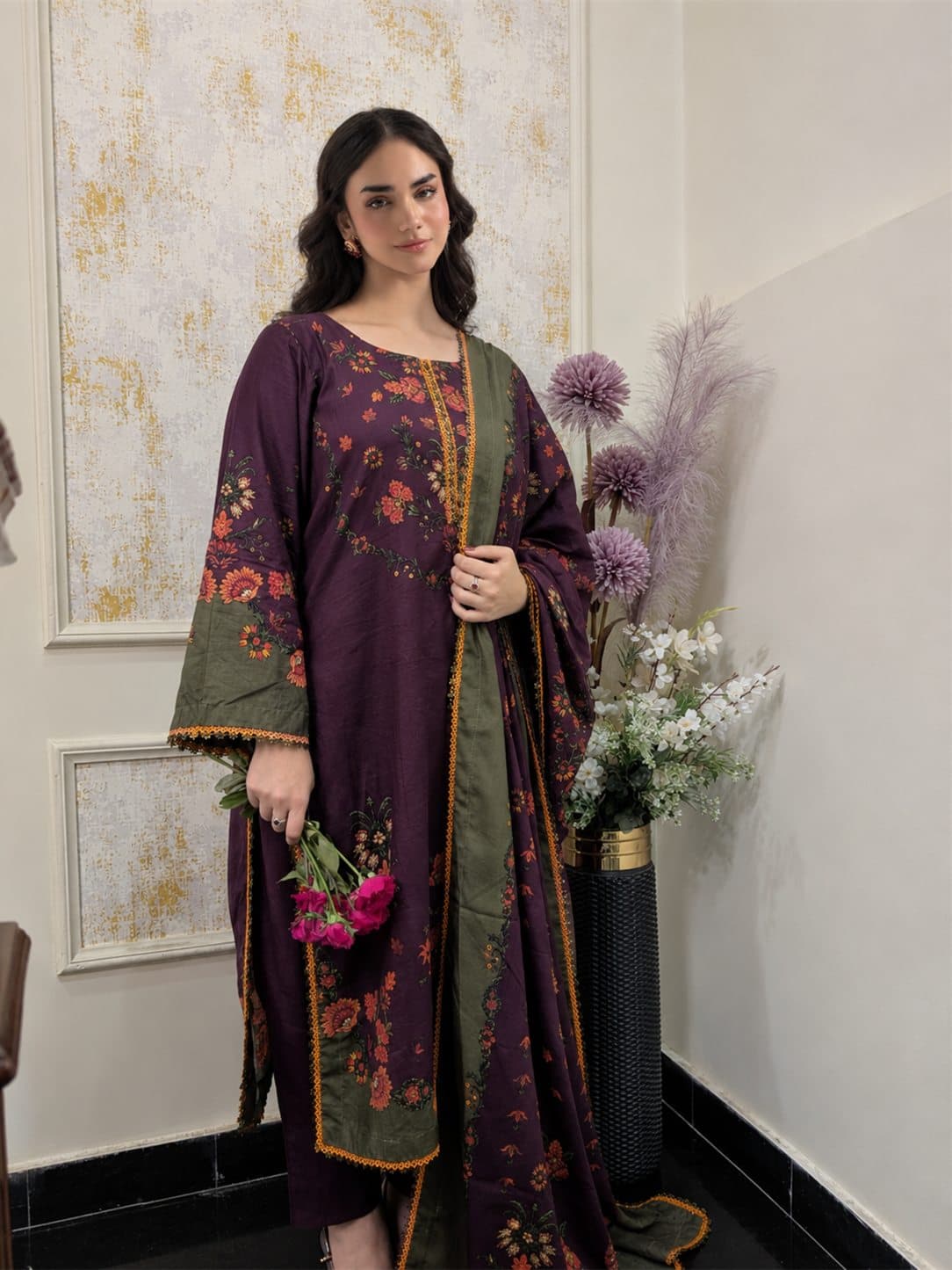 Flora in Ultra Wine Purple, photo 3